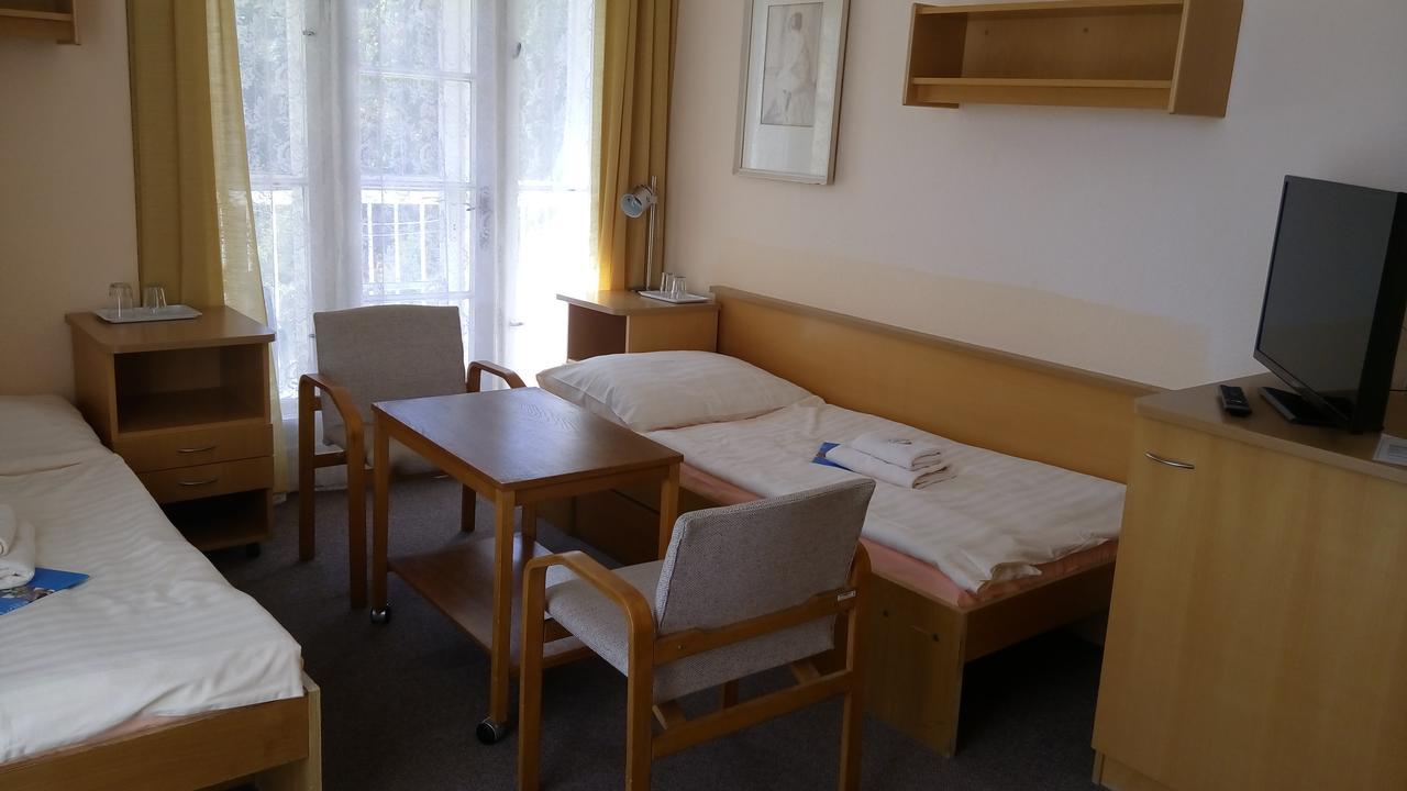 Lázeňská dependance Bellevue Hotel Janské Lázně Buitenkant foto